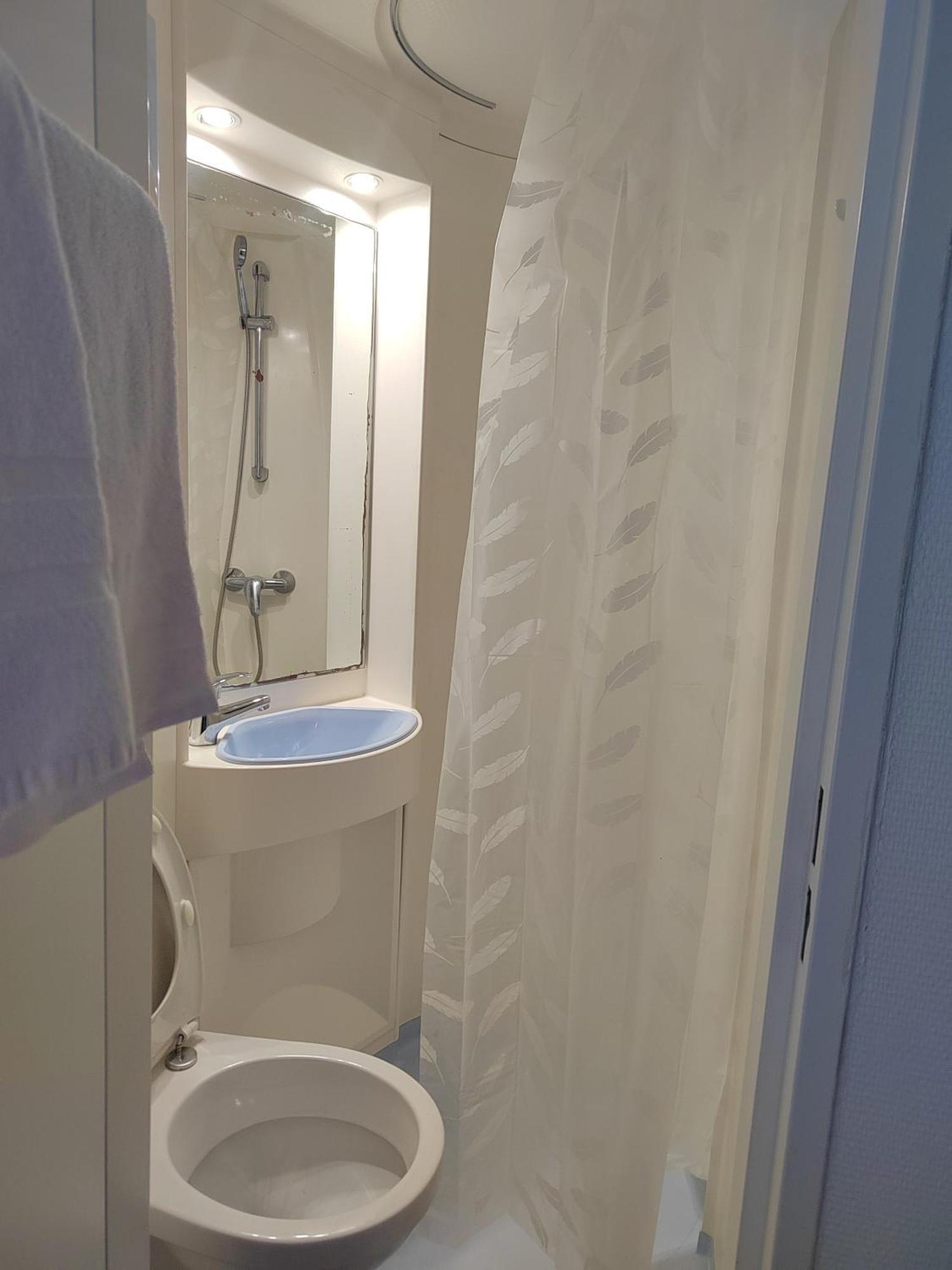 Alpha Hotel Bouafle Kültér fotó